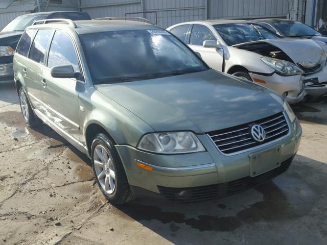 WVWVD63B24E120577 - 2004 VOLKSWAGEN PASSAT GLS GREEN photo 1