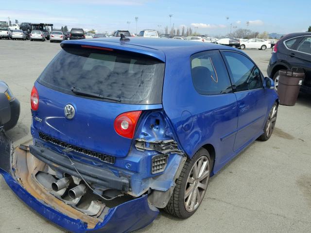 WVWKC71K88W036911 - 2008 VOLKSWAGEN R32 BLUE photo 4