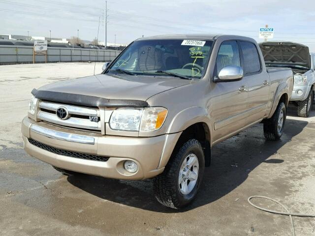 5TBDT44106S545567 - 2006 TOYOTA TUNDRA DOU GOLD photo 2