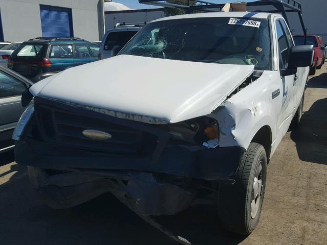 1FTRF12287KC18440 - 2007 FORD F150 Blanc photo 2