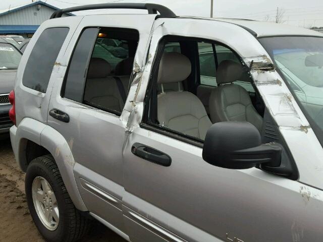 1J8GL58K02W329847 - 2002 JEEP LIBERTY LI SILVER photo 9