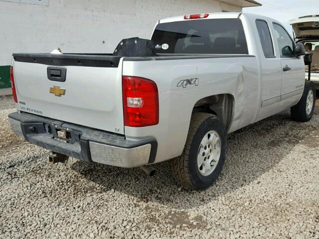 1GCSKSE33AZ223390 - 2010 CHEVROLET SILVERADO SILVER photo 4