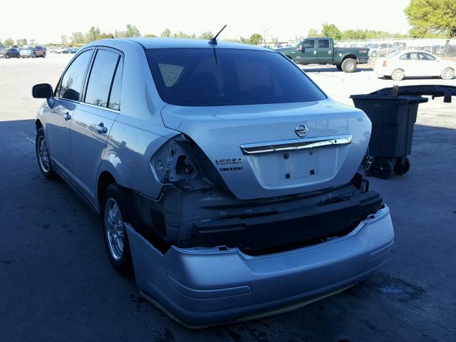 3N1BC11E58L391888 - 2008 NISSAN VERSA S SILVER photo 3