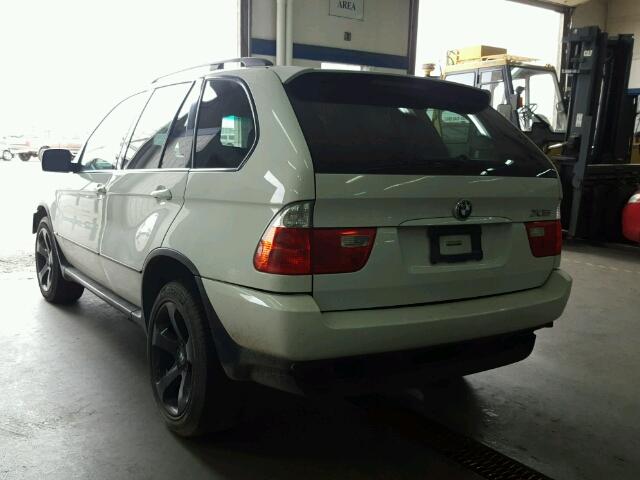 5UXFB53525LV16762 - 2005 BMW X5 4.4I WHITE photo 3