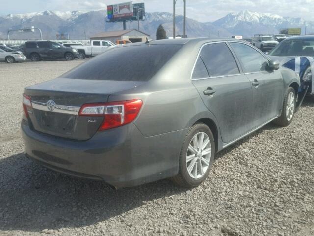 4T1BK1FK2EU542827 - 2014 TOYOTA CAMRY SE GRAY photo 4