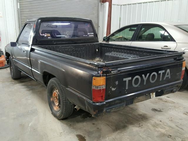 JT4RN50R3J5135594 - 1988 TOYOTA PICKUP 1/2 BLACK photo 3