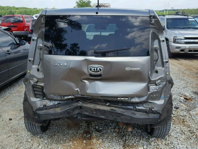 KNDJT2A62D7586191 - 2013 KIA SOUL + GRAY photo 9