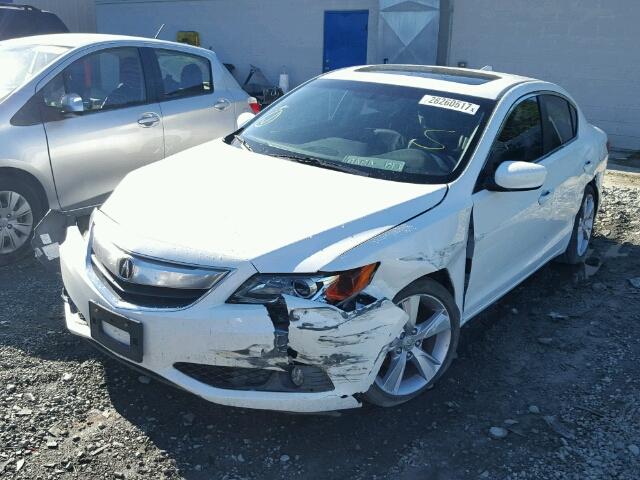 19VDE1F58EE002436 - 2014 ACURA ILX 20 PRE WHITE photo 2