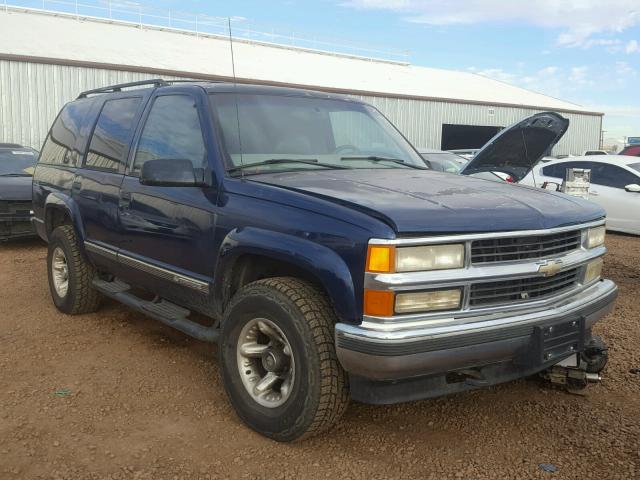 1GNEK13R6YR122098 - 2000 CHEVROLET TAHOE K150 BLUE photo 1