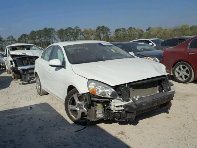 YV1622FS4C2024507 - 2012 VOLVO S60 T5 WHITE photo 1