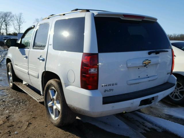 1GNFK13007J274249 - 2007 CHEVROLET TAHOE K150 WHITE photo 3