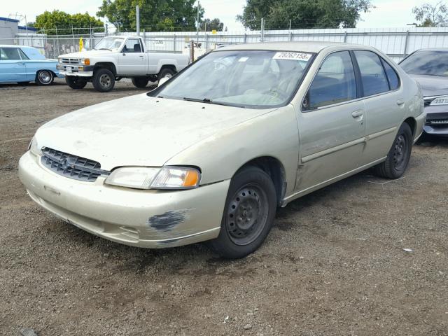 1N4DL01D8XC170261 - 1999 NISSAN ALTIMA XE GOLD photo 2