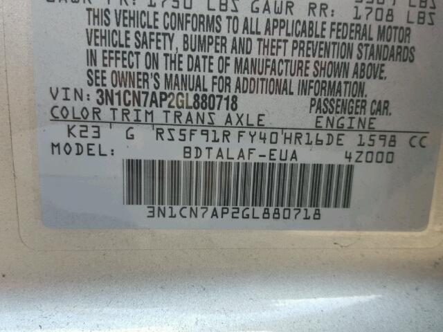 3N1CN7AP2GL880718 - 2016 NISSAN VERSA S SILVER photo 10