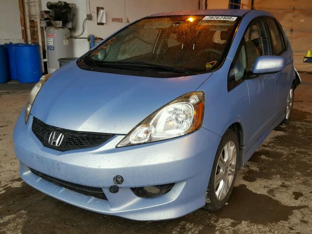 JHMGE8H48AC024261 - 2010 HONDA FIT SPORT BLUE photo 2