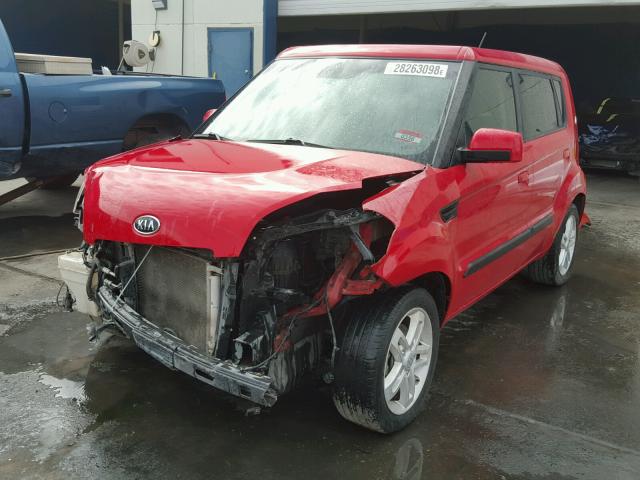 KNDJT2A23A7106751 - 2010 KIA SOUL + RED photo 2