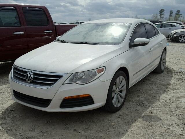 WVWMN7AN8BE703213 - 2011 VOLKSWAGEN CC SPORT WHITE photo 2