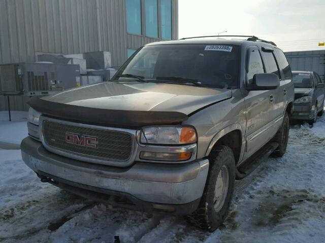 1GKEK13T2YJ189790 - 2000 GMC YUKON GRAY photo 2