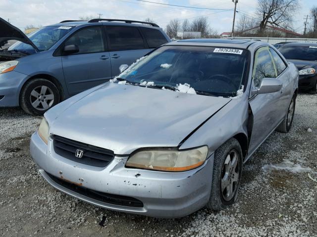 1HGCG2254YA013273 - 2000 HONDA ACCORD EX SILVER photo 2