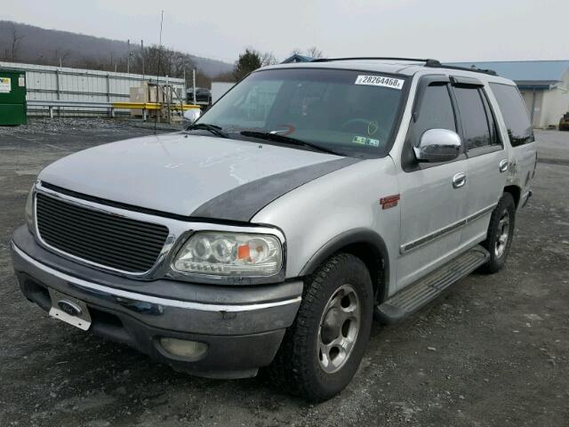 1FMPU18LXXLB74993 - 1999 FORD EXPEDITION GRAY photo 2