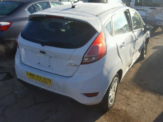 3FADP4TJ2GM171385 - 2016 FORD FIESTA S WHITE photo 4