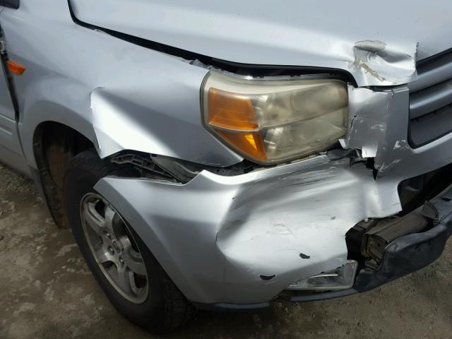 5FNYF285X6B001020 - 2006 HONDA PILOT EX SILVER photo 9