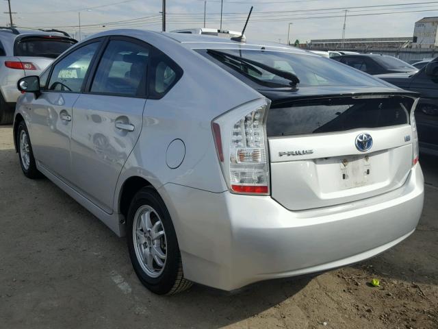 JTDKN3DU0A0061763 - 2010 TOYOTA PRIUS SILVER photo 3