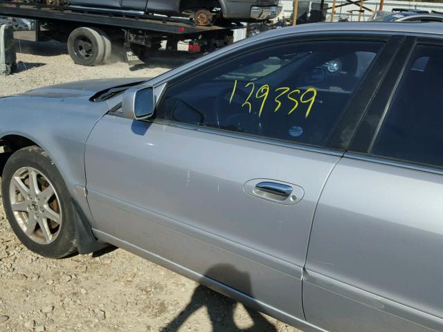 19UUA56923A072562 - 2003 ACURA 3.2TL TYPE SILVER photo 9