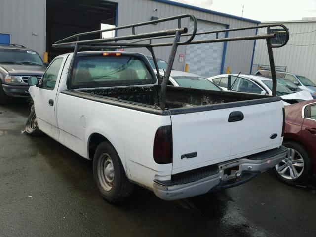 1FTZF1727YNB21870 - 2000 FORD F150 WHITE photo 3