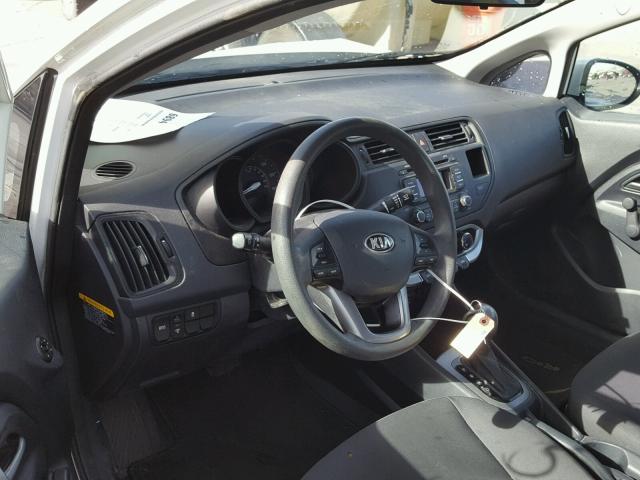 KNADM4A35D6226072 - 2013 KIA RIO LX Սպիտակ լուսանկար 9