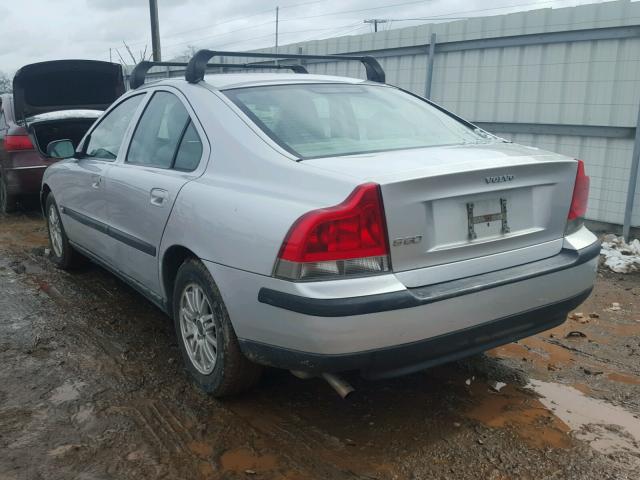 YV1RS61T042334935 - 2004 VOLVO S60 SILVER photo 3