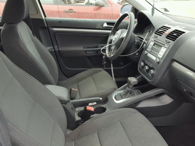 3VWJZ7AJXAM067078 - 2010 VOLKSWAGEN JETTA S 灰色 照片 5