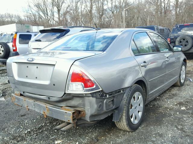 3FAHP06Z39R144388 - 2009 FORD FUSION S GRAY photo 4