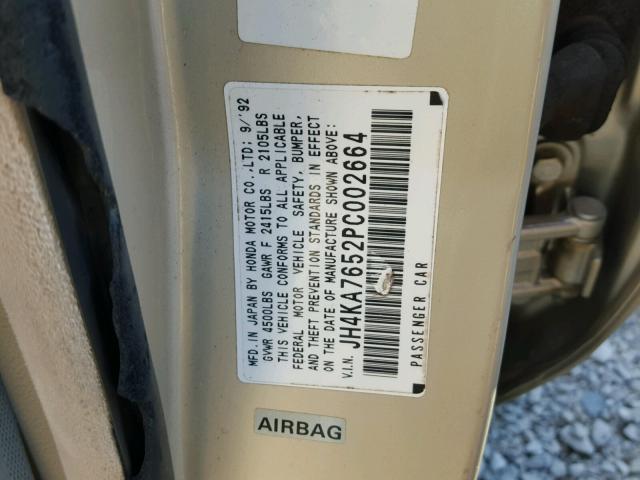 JH4KA7652PC002664 - 1993 ACURA LEGEND L GOLD photo 10