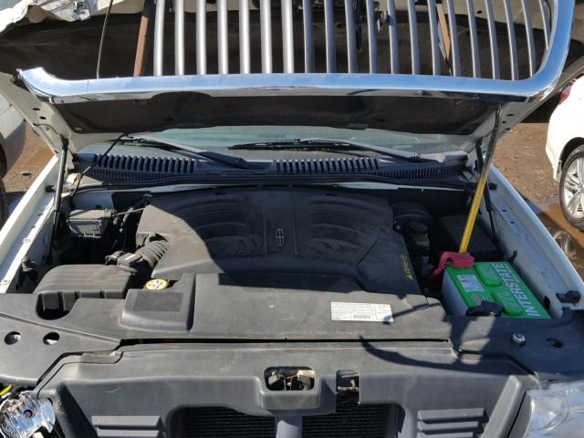 5LMEU78H63ZJ15594 - 2003 LINCOLN AVIATOR 白色 照片 7