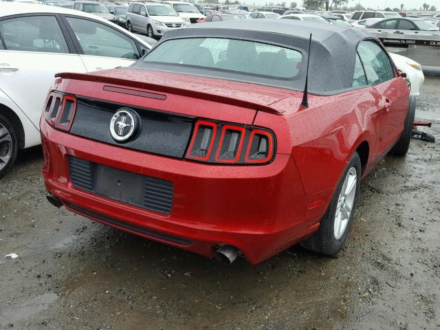 1ZVBP8EM1D5276613 - 2013 FORD MUSTANG RED photo 4