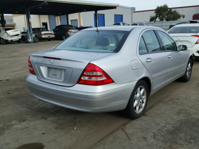 WDBRF61J33F307176 - 2003 MERCEDES-BENZ C 240 SILVER photo 4