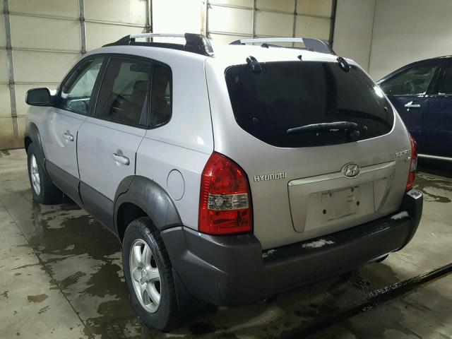 KM8JN12D05U054146 - 2005 HYUNDAI TUCSON GLS SILVER photo 3