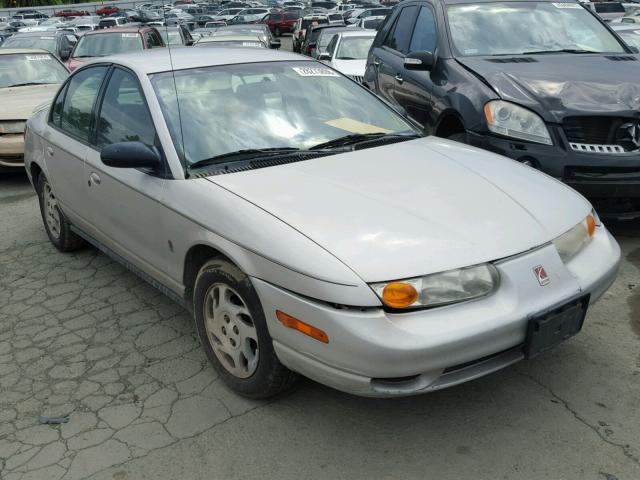 1G8ZK5271YZ122103 - 2000 SATURN SL2 SILVER photo 1