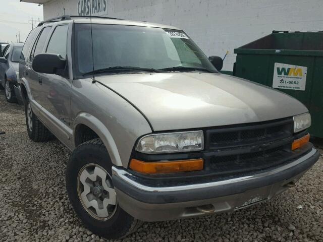 1GNDT13W22K155940 - 2002 CHEVROLET BLAZER GOLD photo 1