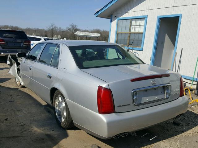 1G6KD54Y12U267611 - 2002 CADILLAC DEVILLE GRAY photo 3