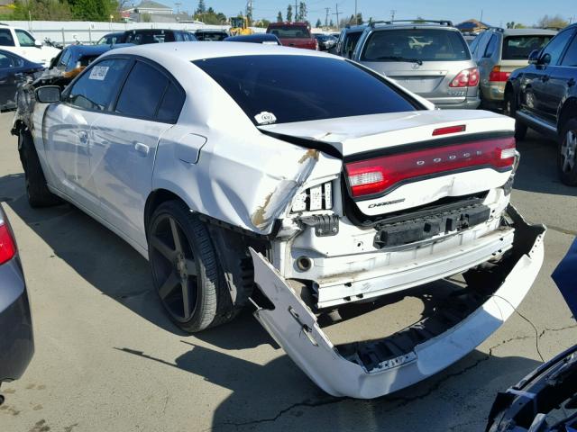 2B3CL3CG1BH608690 - 2011 DODGE CHARGER WHITE photo 3
