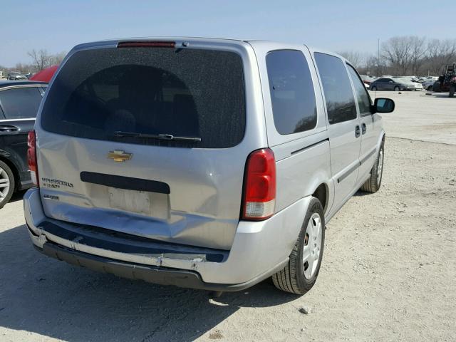 1GNDV23W98D112046 - 2008 CHEVROLET UPLANDER L SILVER photo 4