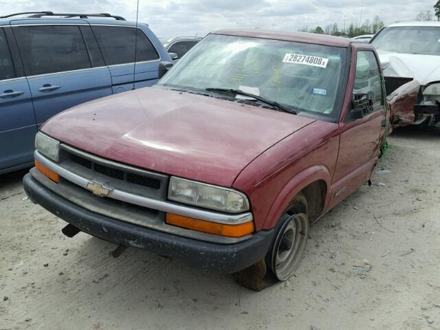 1GCCS145928142936 - 2002 CHEVROLET S TRUCK S1 RED photo 2