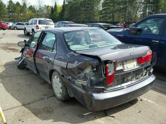 1HGCG5546XA003086 - 1999 HONDA ACCORD LX GRAY photo 3