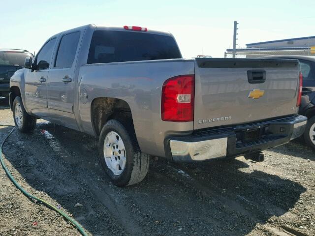 3GCPCSE00DG114365 - 2013 CHEVROLET SILVERADO GRAY photo 3