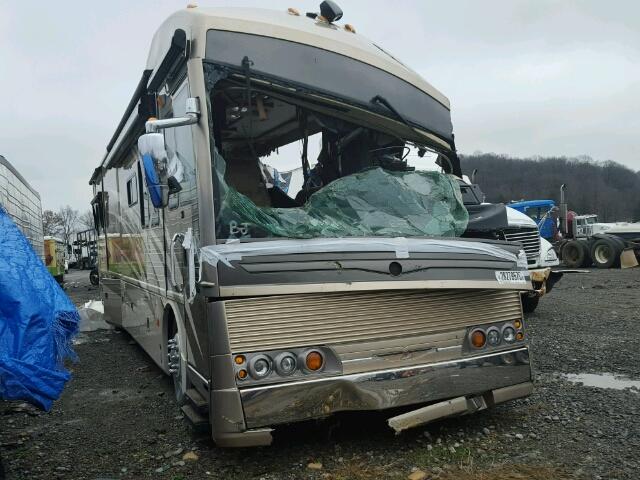 4VZAT1P975C051473 - 2005 AMERICAN MOTORS MOTOR HOME TWO TONE photo 1