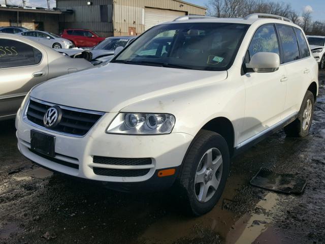 WVGZE77L87D026832 - 2007 VOLKSWAGEN TOUAREG V6 WHITE photo 2