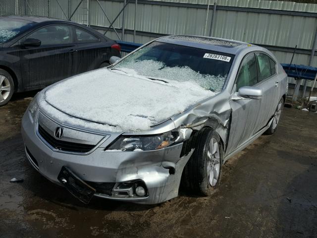 19UUA8F5XDA005983 - 2013 ACURA TL TECH SILVER photo 2
