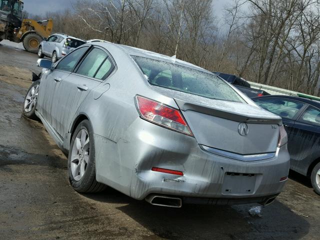 19UUA8F5XDA005983 - 2013 ACURA TL TECH SILVER photo 3