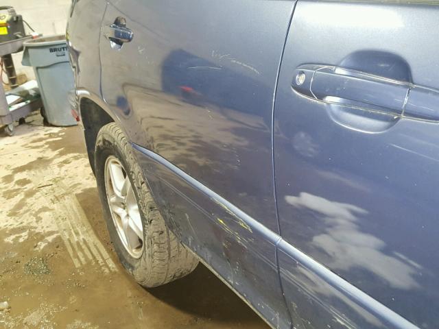 JT6HF10UXY0101057 - 2000 LEXUS RX 300 BLUE photo 9